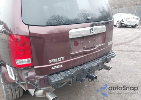 2013 Honda Pilot Touring z USA, uszkodzony, nr VIN 5FNYF4H98DB058201